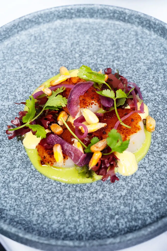Acquafarina Vancouver Launches Italian Raw Bar