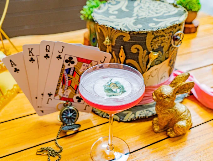 Mad Hatters Brunch Series Extended Through June 25 | Isabelle's Grill Room & Garden