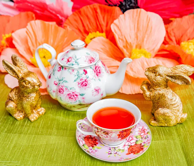 Mad Hatters Brunch Series Extended Through June 25 | Isabelle's Grill Room & Garden