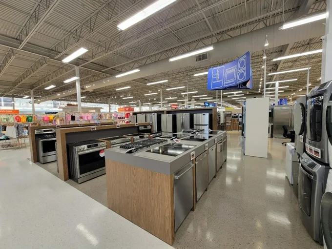Real Canadian Superstore expands one-stop shopping for your home with major appliances