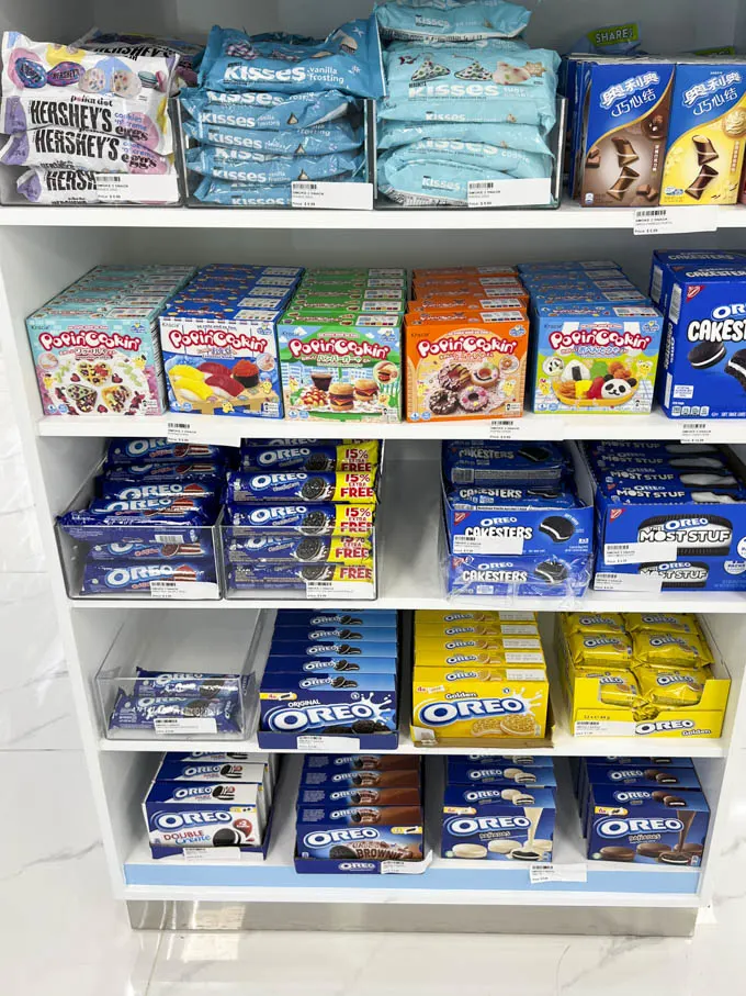 Smoke 2 Snack Vancouver West Broadway Offers Novelty Snacks