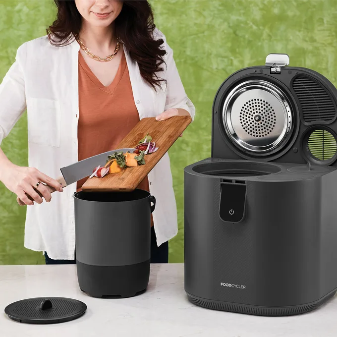 Vitamix Introduces the Sleek Eco 5 - a FoodCycler with Double the Capacity