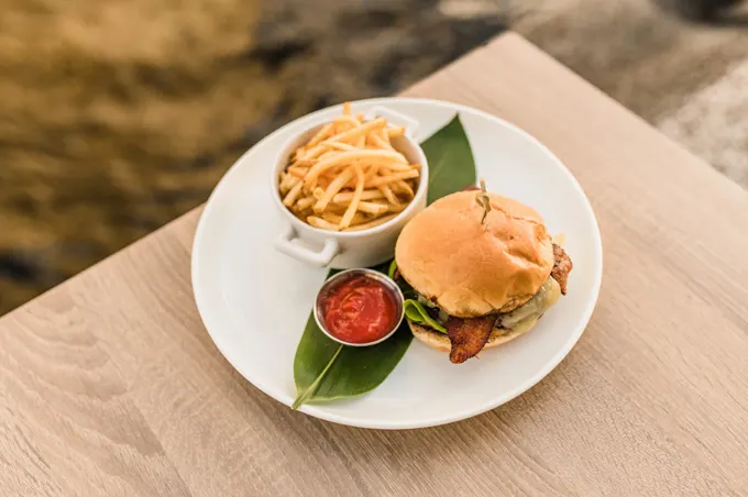 Hungry? Let&rsquo;s Meat Up For National Burger Month