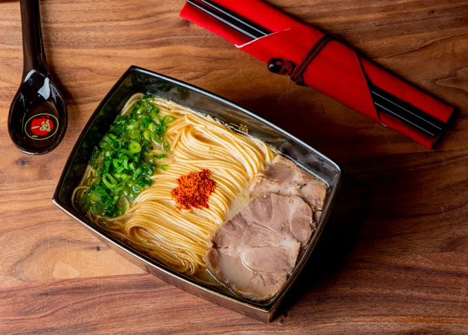 Canadian Restaurants Deliveries to Avoid the Smog