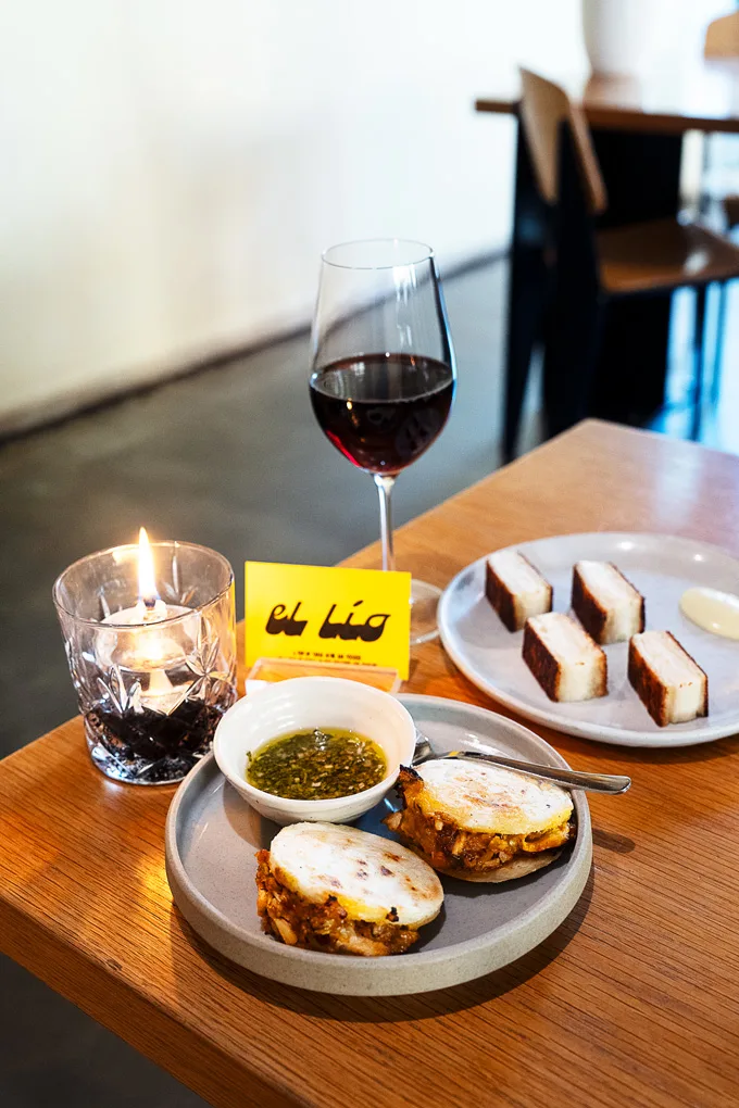 El L&iacute;o Pop-up Tapas Wine Bar & Small Plates Vancouver