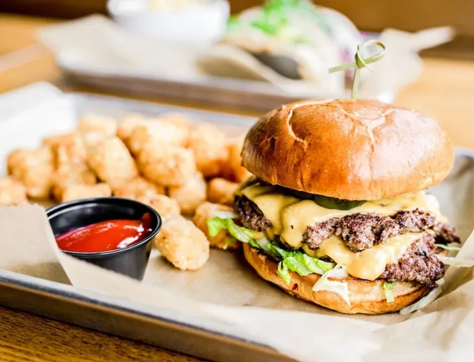 Fri-YAY! Where to Enjoy Summer Fridays and Hot Happy Hours in Chicago