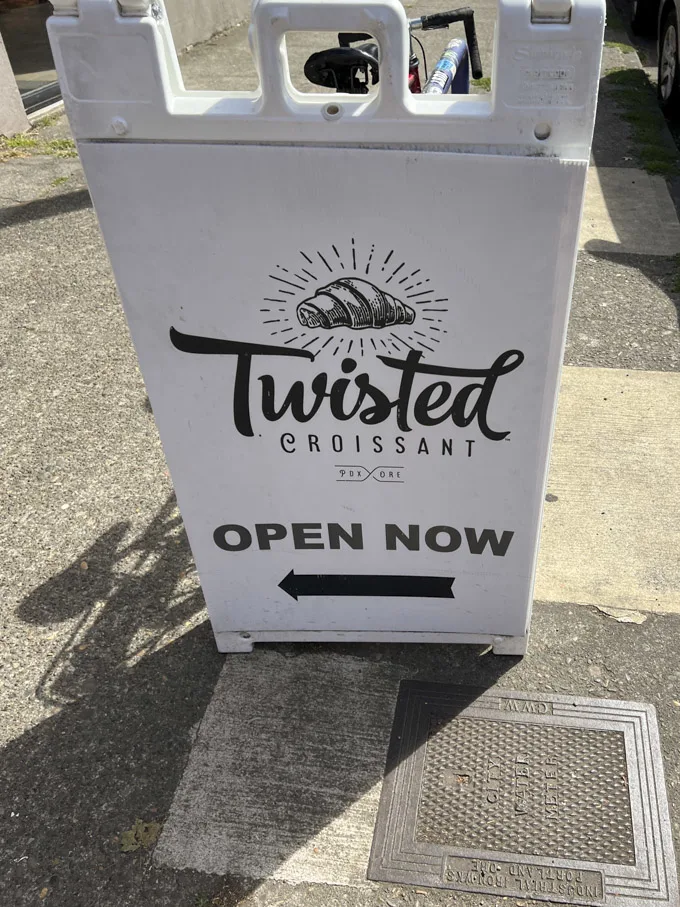 Twisted Croissant Portland - NE Broadway Shop