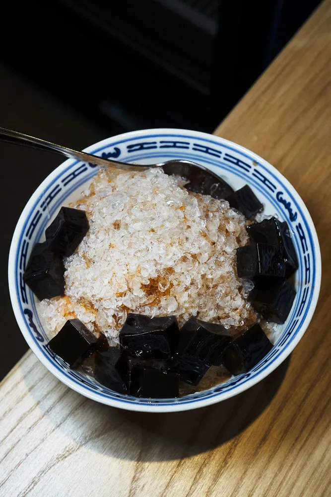 Fat Mao Noodles Downtown Vancouver Lunch [Review]