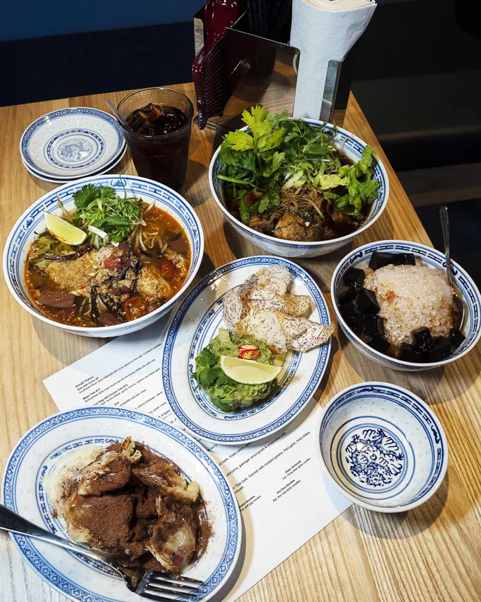 Fat Mao Noodles Downtown Vancouver Lunch [Review]