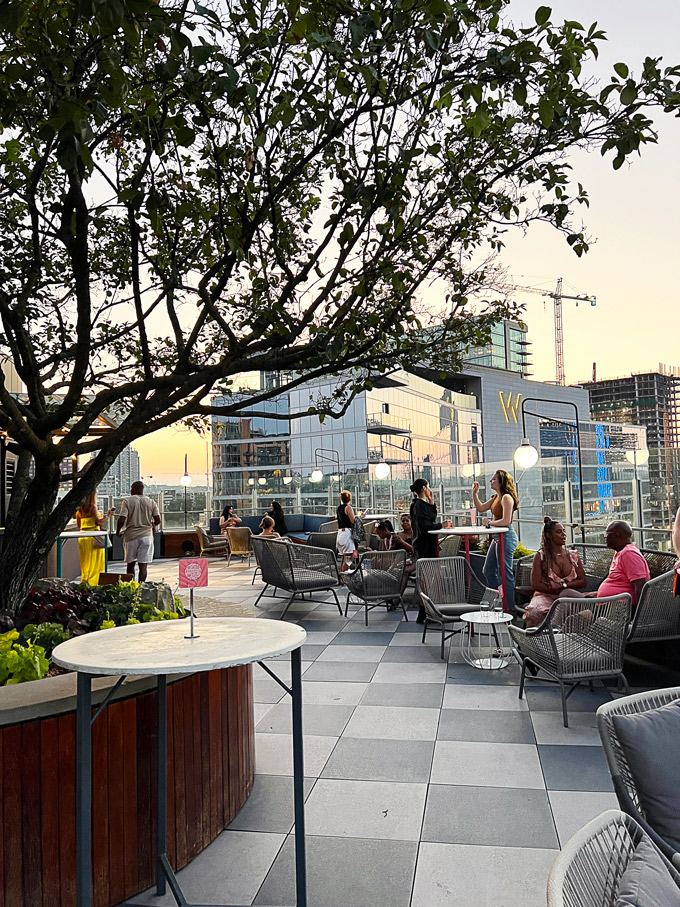 L.A. Jackson MustVisit Rooftop Bar in Nashville Foodgressing