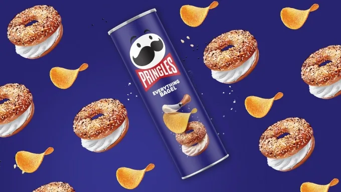 New Pringles Everything Bagel Puts A Crisp Twist On A Trending, Fan-Favorite Flavor