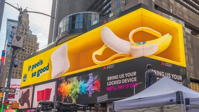 Chiquita Lights Up Times Square with an Iconic New Billboard