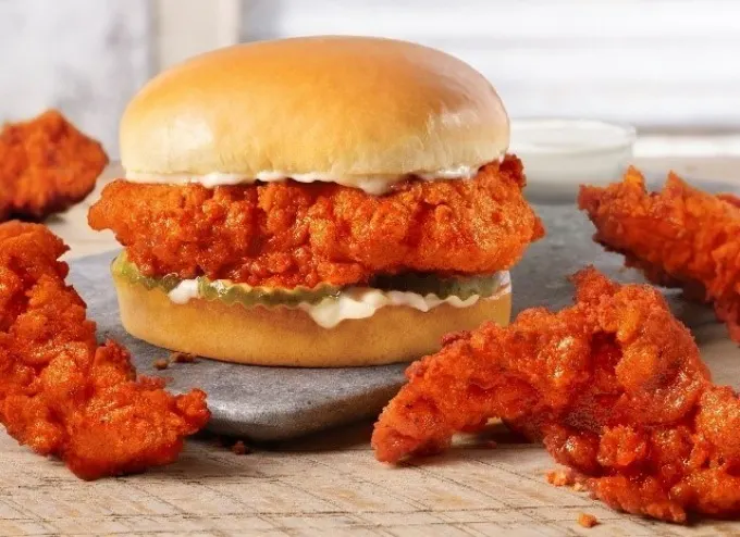 Hardee's Introduces New Nashville Hot Chicken to the Menu