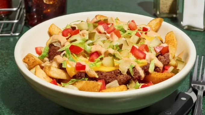 Celebrate National Cheeseburger Day w/ a Twist at Metro Diner + Pumpkin Griddles