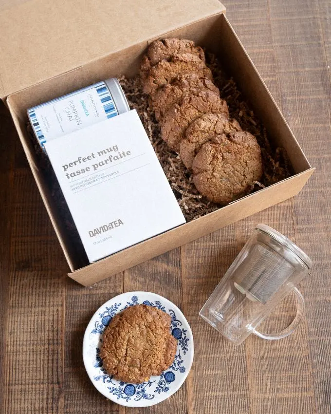 DAVIDsTEA and maman Collaborate To Offer Limited-Edition Oatmeal Pumpkin Chai Cookies
