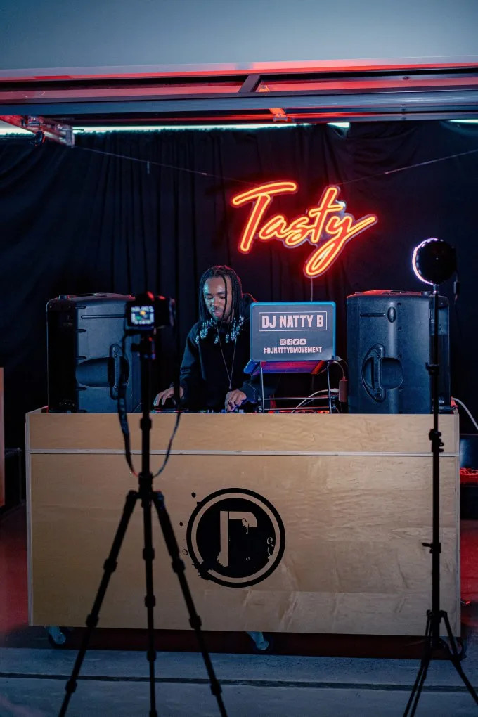 Mary Brown&rsquo;s Chicken joins forces with The Remix Project for the second installment of Tasty Mix, a project in support of aspiring Canadian DJs