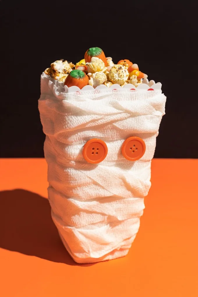 Halloween DIY Drinks/Treats with Cookie Pop, Candy Pop and Cereal Pop