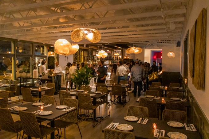 Ελληνικό εστιατόριο εμπνευσμένο από την Αυλή ανοίγει στις 20 Σεπτεμβρίου στο Brewers Hill του Milwaukee