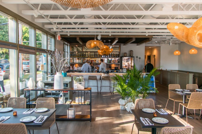 Ελληνικό εστιατόριο εμπνευσμένο από την Αυλή ανοίγει στις 20 Σεπτεμβρίου στο Brewers Hill του Milwaukee