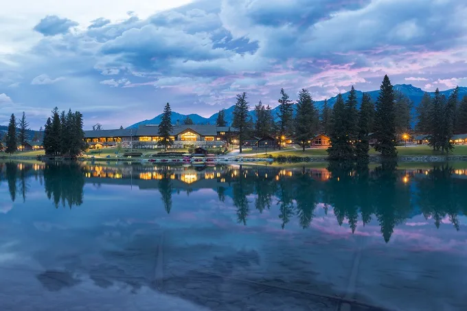 New Director Of Food & Beverage At Fairmont Jasper Park Lodge