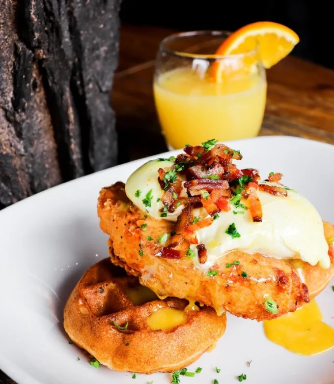 Best Chicago Brunch Specials to Warm Up Your Fall Weekends from Four Corners