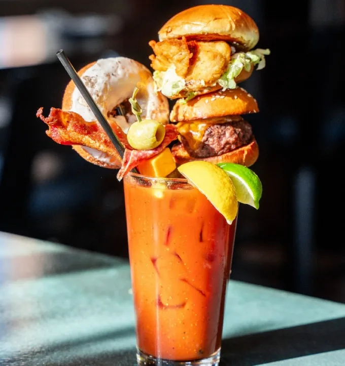 Best Chicago Brunch Specials to Warm Up Your Fall Weekends from Four Corners