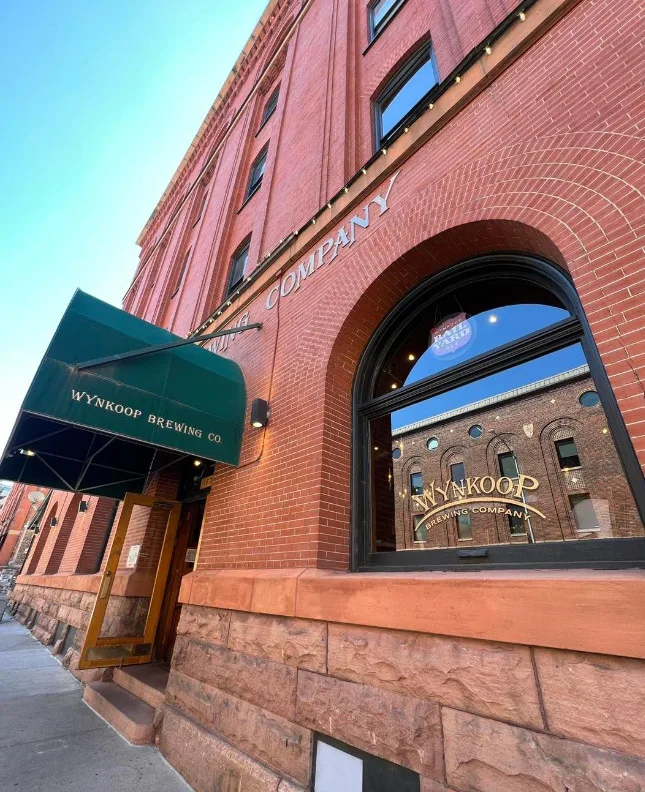 Denver's Top Spots to Root for the Avalanche This Season