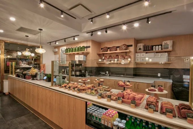 The Best NYC Spots to Dine, Drink + Be Merry this Holiday Season&nbsp;