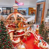 GTA’s Largest Santa Experience Is Coming To Scarborough Town Centre Along With A Commemorative Holiday Hot Air Balloon Set And Anniversary Ornaments
