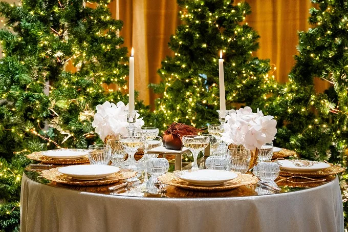 Celebrate The Most Magical Season Of The Year With A Rich Calendar Of Culinary, Artistic And Festive Events In The Heart Of Paris