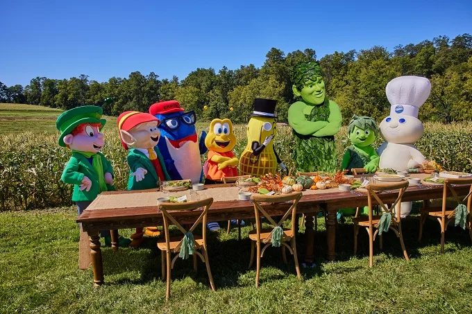 Green Giant Supports No Kid Hungry By Hosting Friendsgiving Feast For Beloved Food Brand Mascots