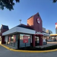 Jollibee Brings Its Signature Taste And Iconic Chickenjoy Fried Chicken To Dallas, Tx On November 29, 2023