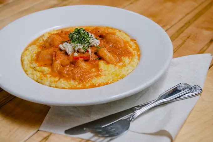 Florence’s Lowcountry Kitchen to Reopen on James Island in Dec.