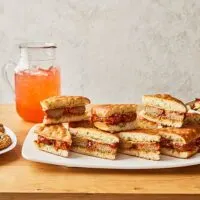 For The Love Of Sandwiches: Carrabba's Sandwich Bistro Is A Real Crowd Pleaser