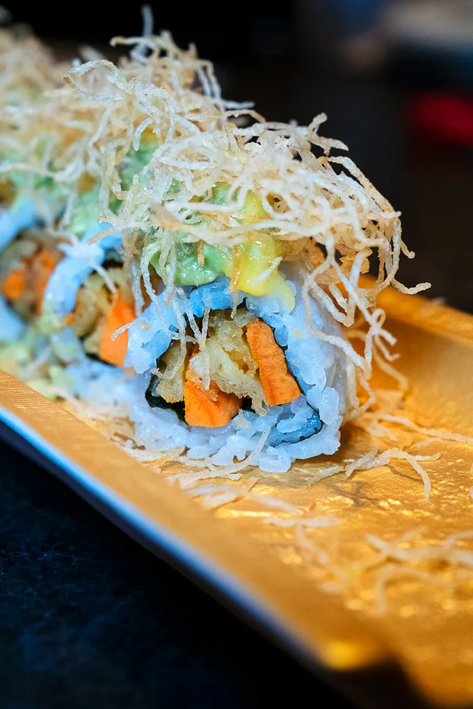 Tozen Sushi Bar - New Vancouver Japanese Restaurant [Review]