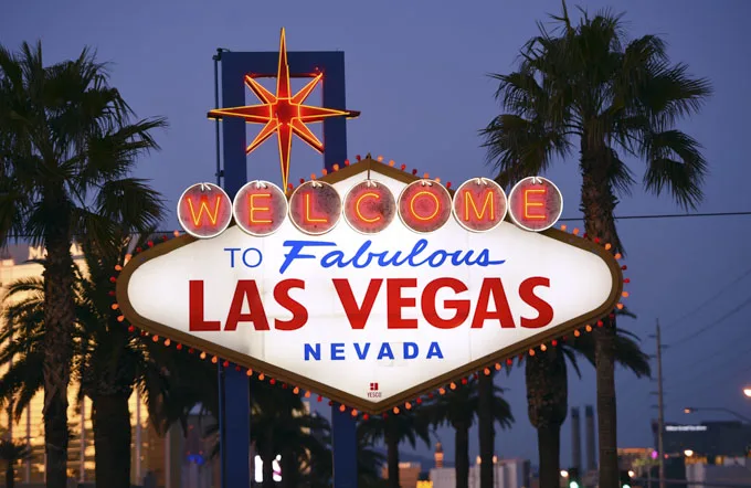 Las Vegas New Year's Eve Fireworks 2023 - 2024
