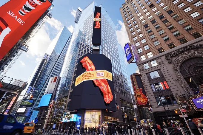 Oscar Mayer + Mint Mobile Are Giving Free Bacon With Phone Plans This Month