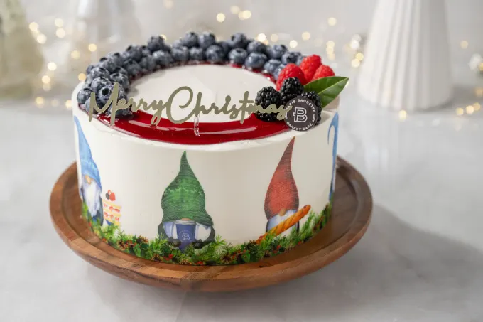Paris Baguette Debuts Twelve Limited-Edition Holiday Cakes
