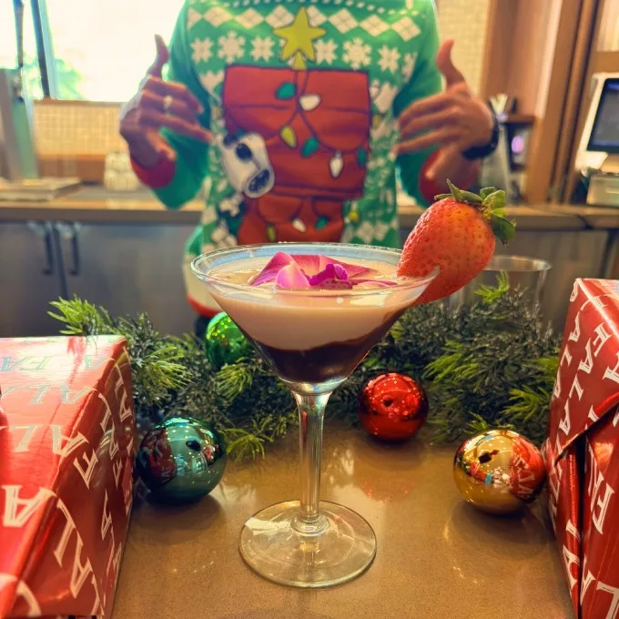 "Holiday in the Sun" Specialty Cocktail Menu at Hyatt Regency Waikiki