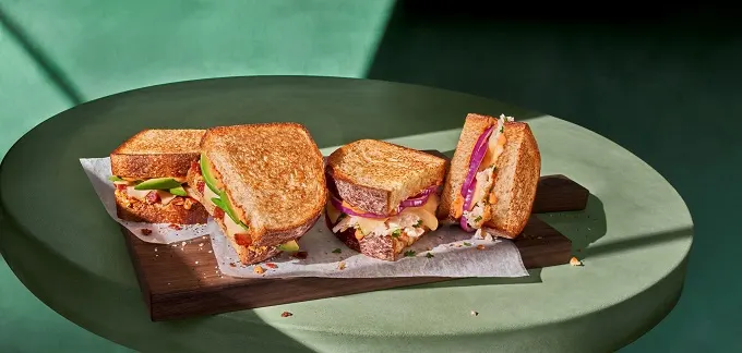 Panera Bread Warms Up National Soup Month With Launch Of New Toasted Sourdough Melts Sandwiches And $1 Cup Of Soup Deal
