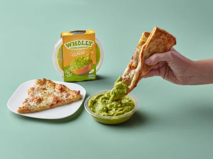 Is a Pizza and Guacamole Mashup the New Big Play for Game Day? The WHOLLY GUACAMOLE Brand Says Fans Welcome the Unexpected Combo
