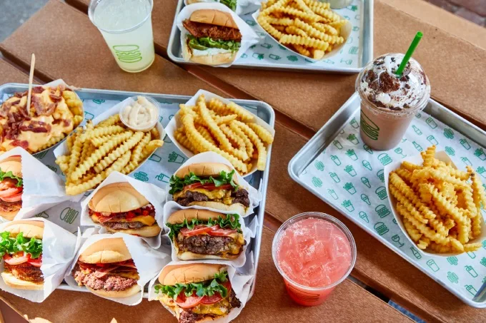 Shake Shack To Open Location In The Shops At Columbus Circle