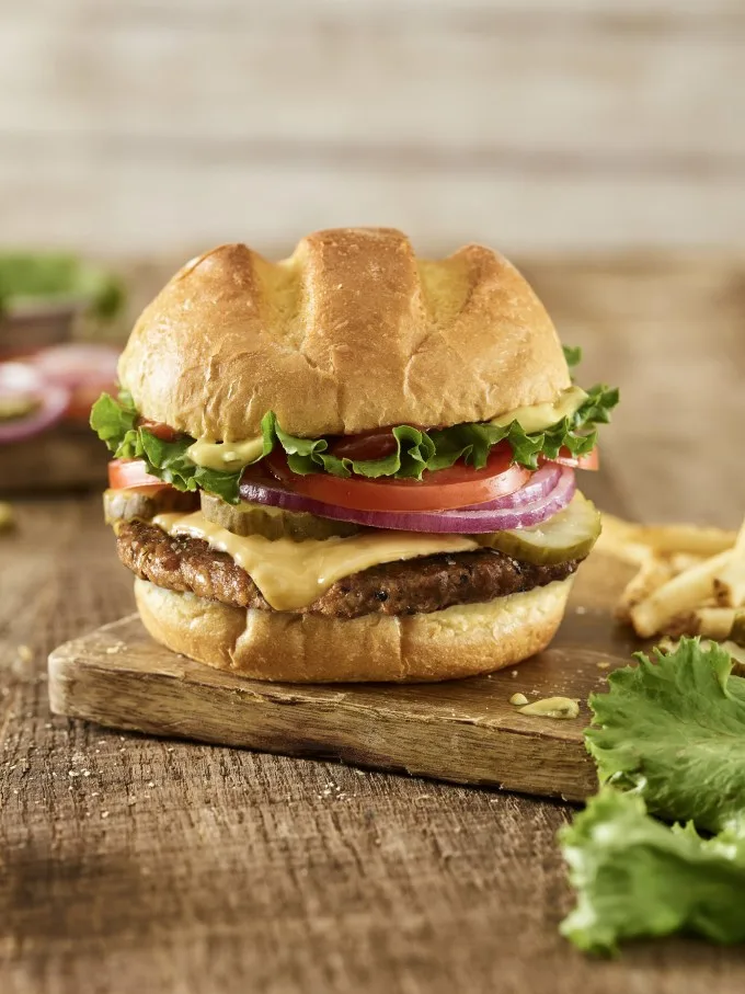 Smashburger Launches jack & annie's Plant-Based Burgers in Restaurants Nationwide