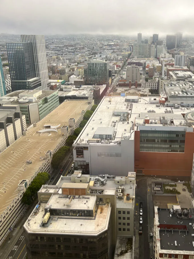 The View Lounge at San Francisco Marriott Marquis