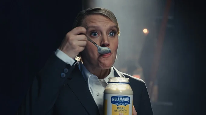 Kate McKinnon Helps Hellmann’s Put A ‘Paws’ On Food Waste