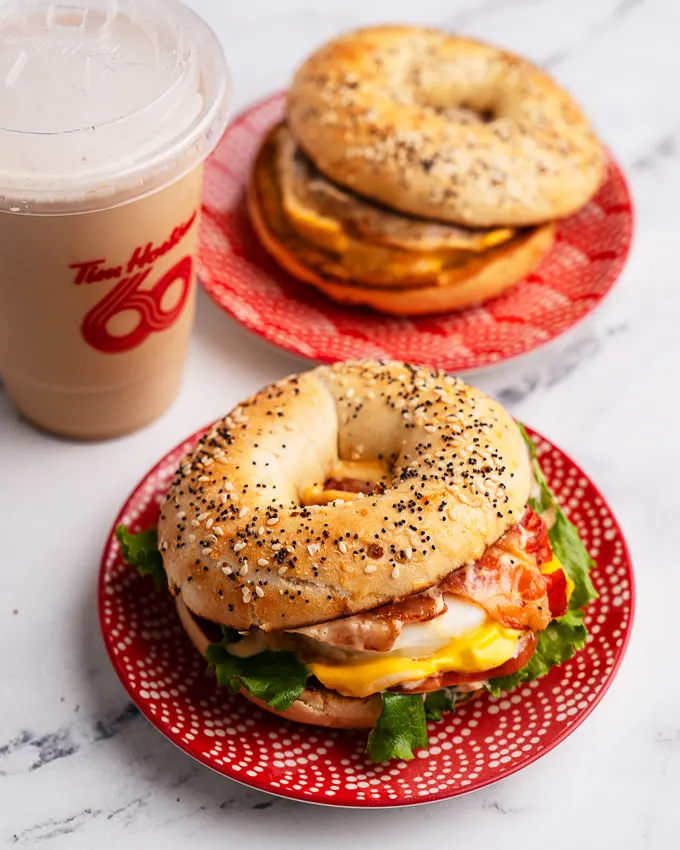 Tim Hortons Habanero Bagel Breakfast Sandwiches [Review] Foodgressing