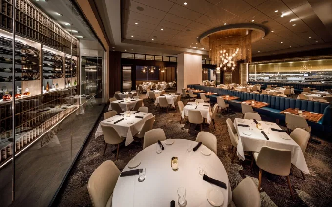 Perry’s Steakhouse & Grille Opens Its Third Chicago-Area Restaurant in Vernon Hills