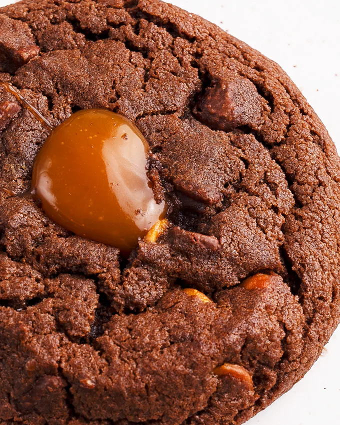 Tim Hortons Caramilk Dream Cookie [Review]