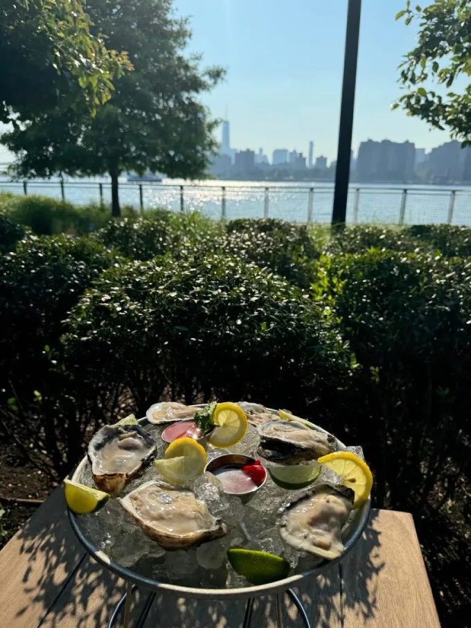 Dining Options for National Oyster Day