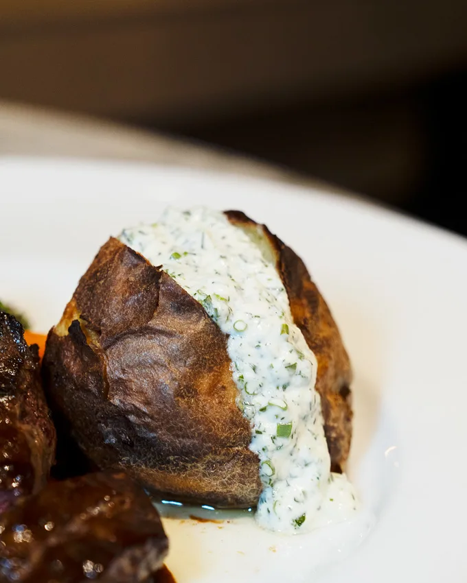 Thomsons Kitchen & Bar: Dinner and Breakfast Experience